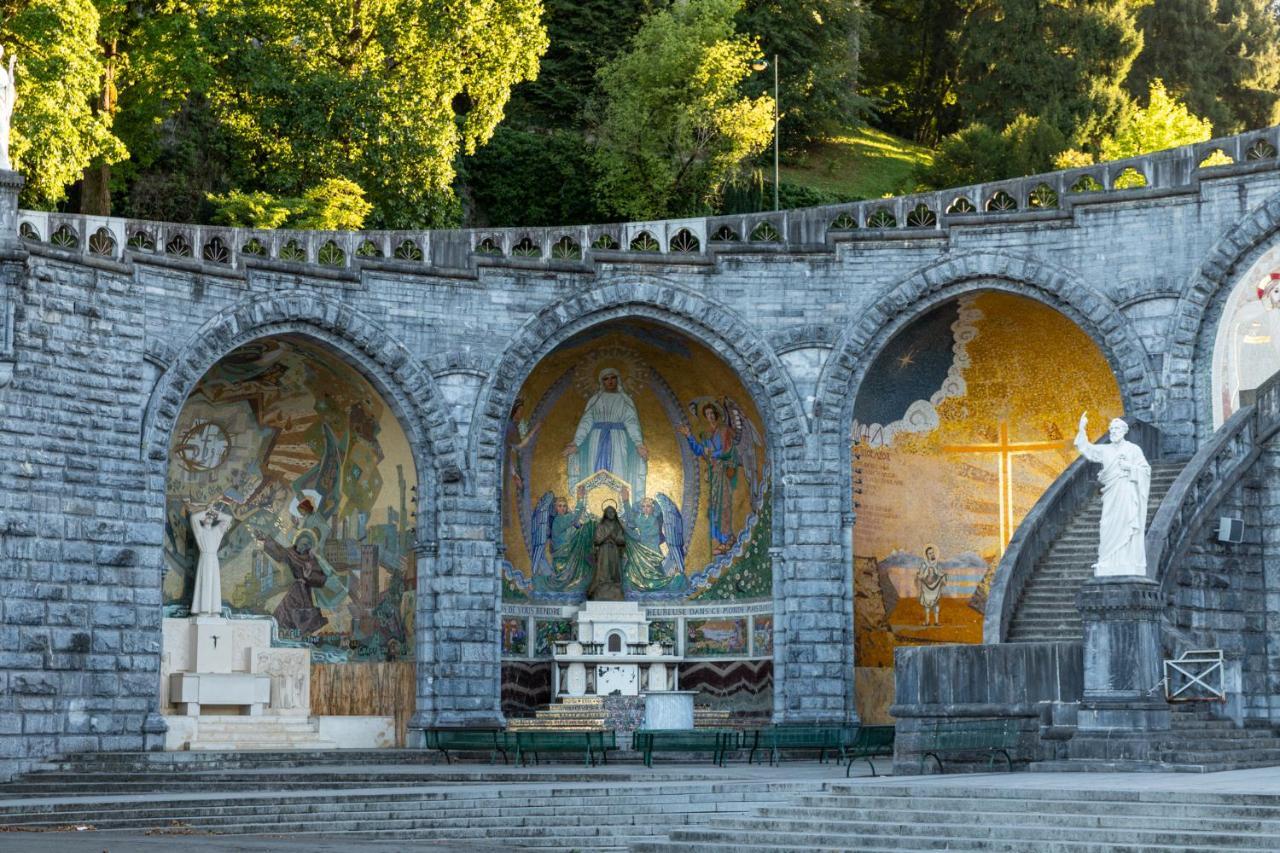 Le Foch - Centre - Parking Lourdes Exterior foto