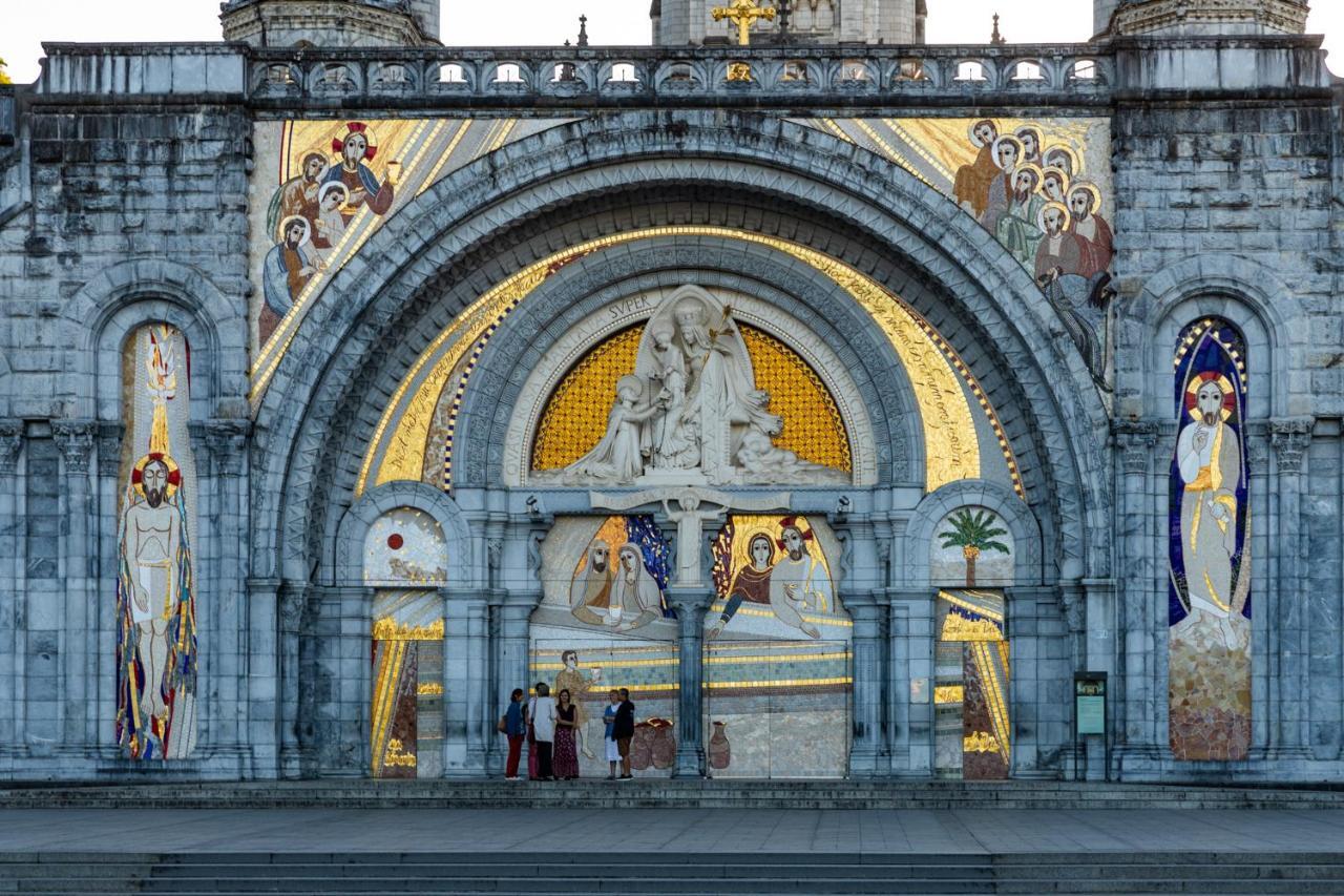 Le Foch - Centre - Parking Lourdes Exterior foto